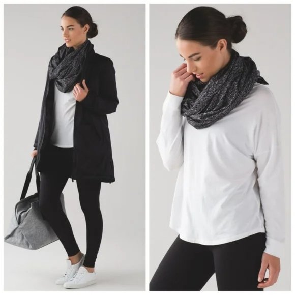 Lululemon Vinyasa Wrap - Picture 1 of 7